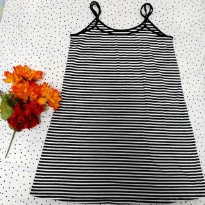 Loose Dress / Adjustable Strap